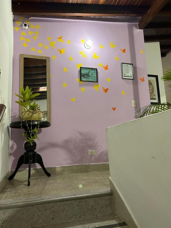 Hostel Urban City Медельин Экстерьер фото